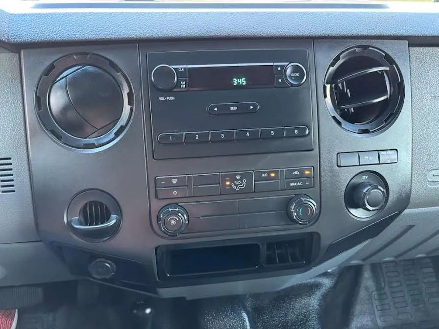 Used 2014 Ford F250 XL image 14