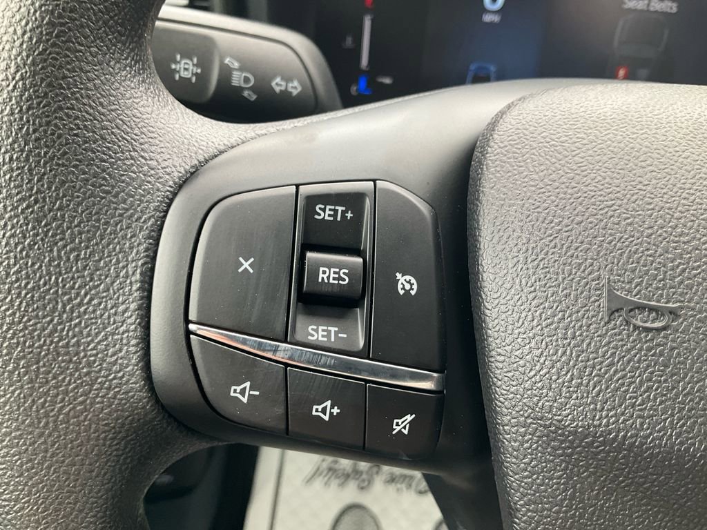 New 2026 Ford Maverick XL image 19