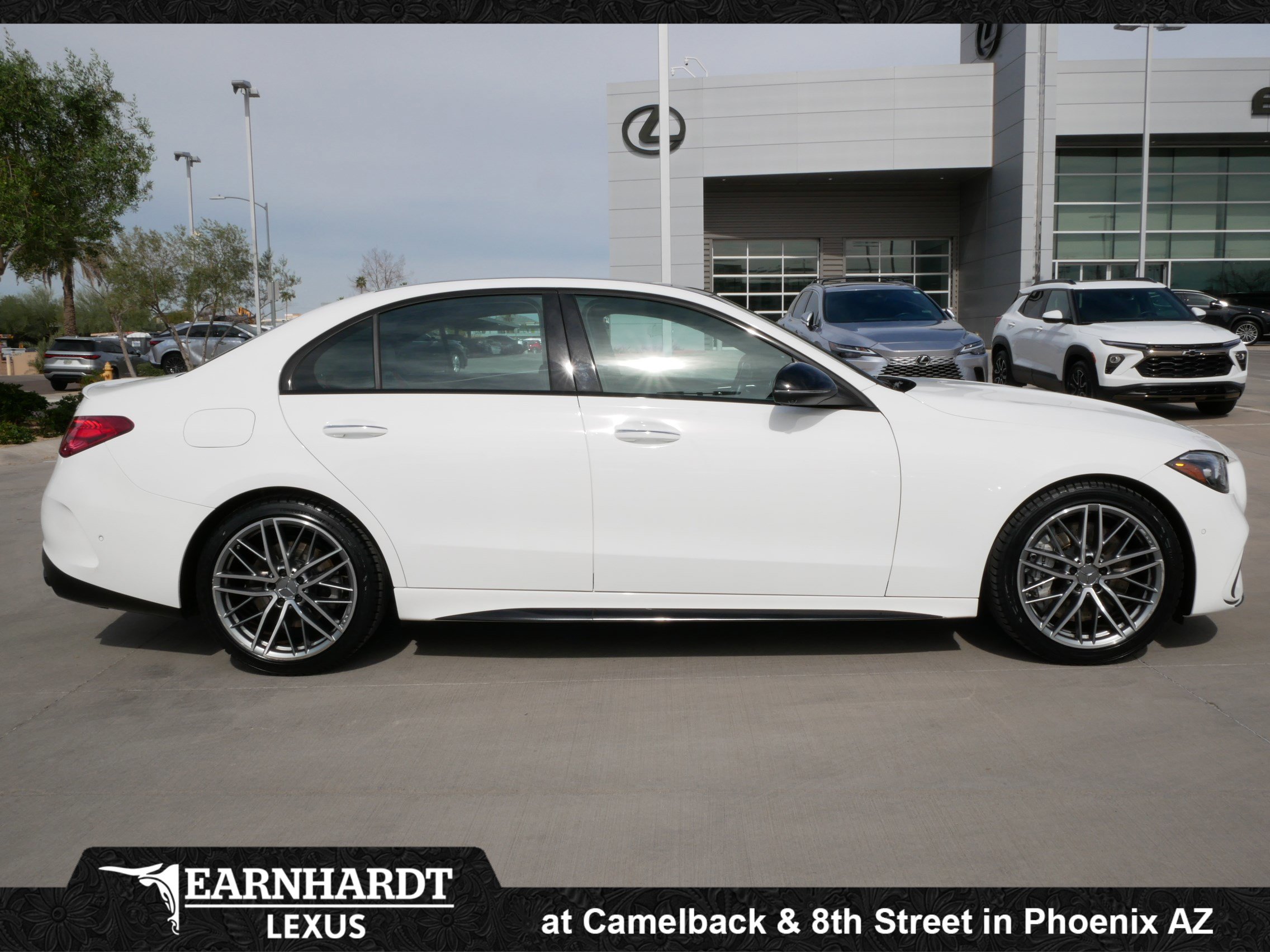 Used 2024 Mercedes-Benz C 43 AMG 4MATIC Sedan image 11