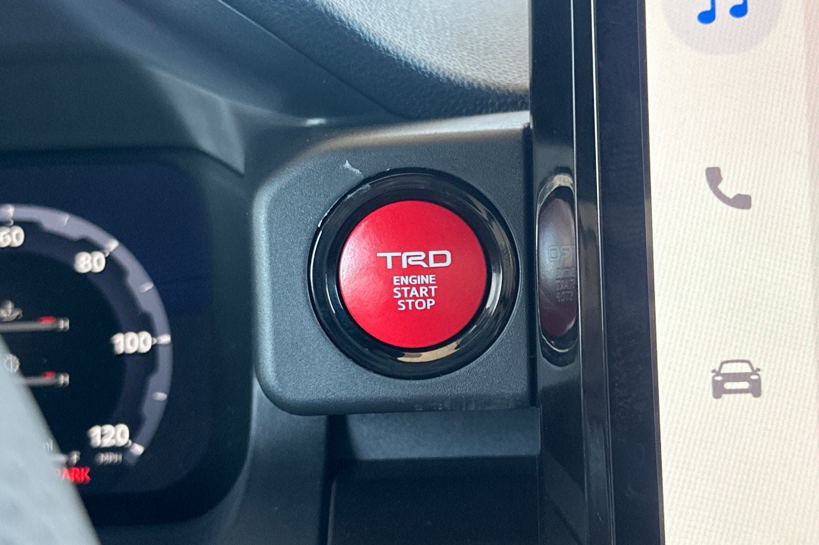 New 2026 Toyota Tacoma TRD Off-Road w/ TRD Off Road Premium Package AWD/4WD image 24