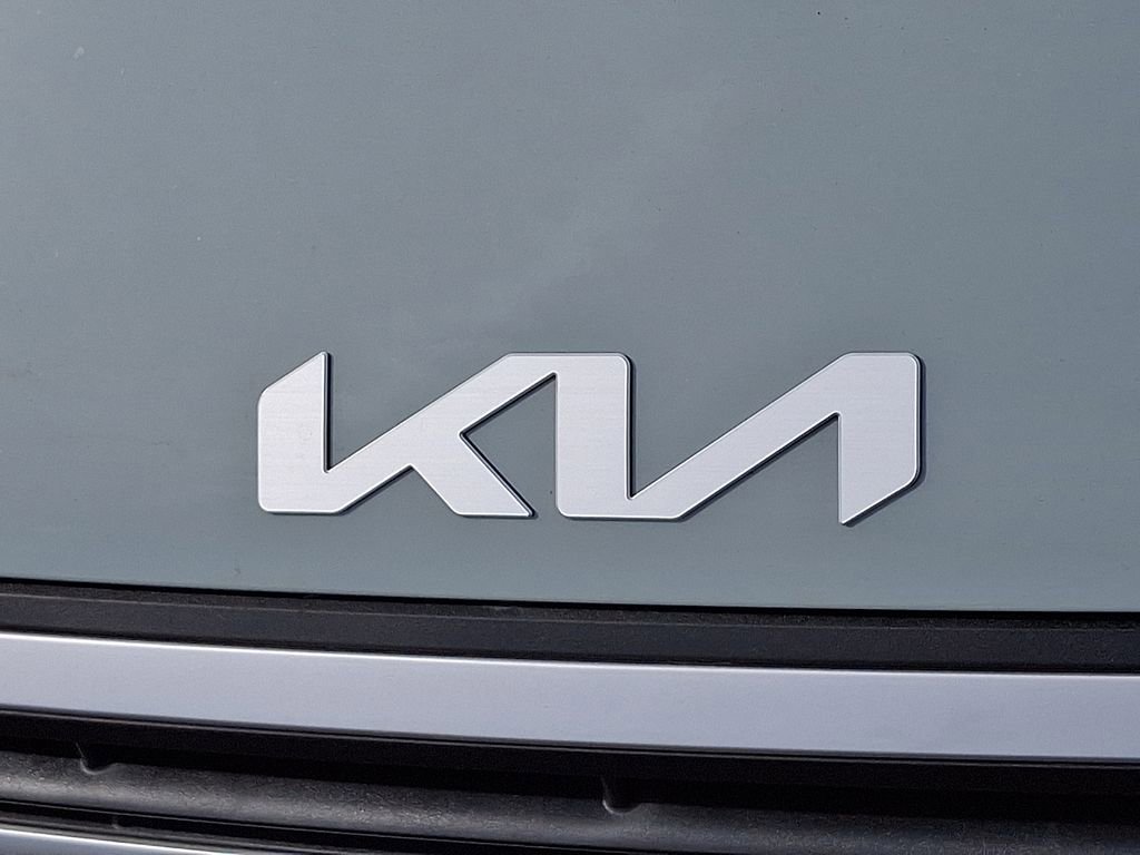 New 2026 Kia K4 FWD image 11