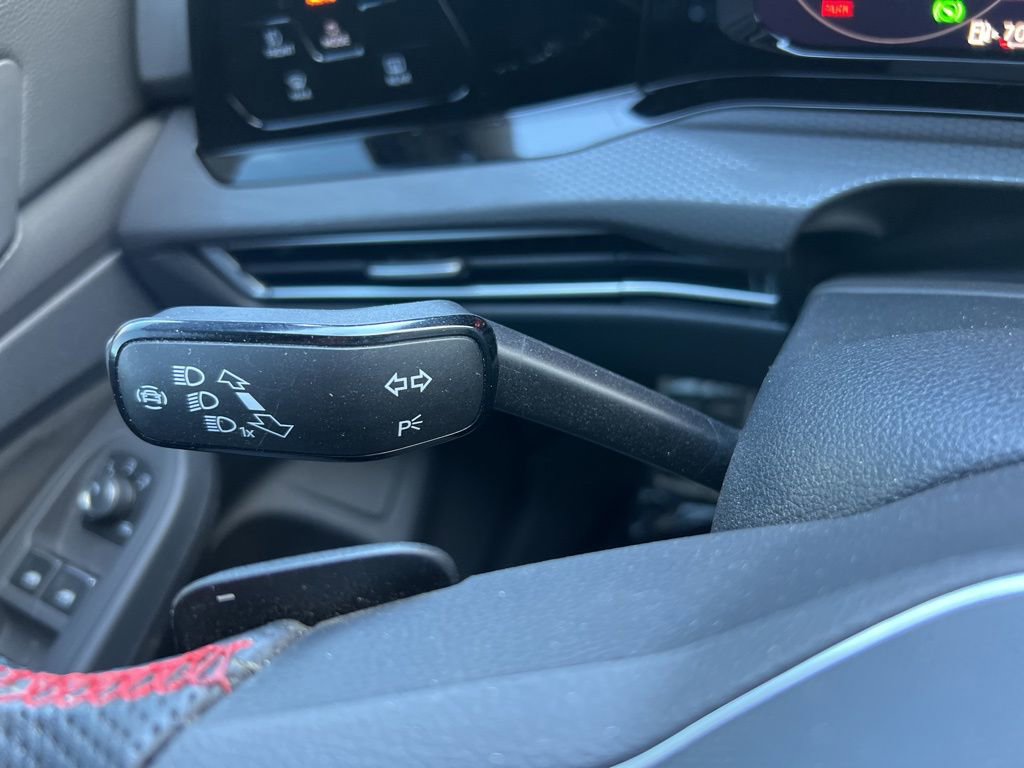 Certified 2024 Volkswagen GTI S image 38