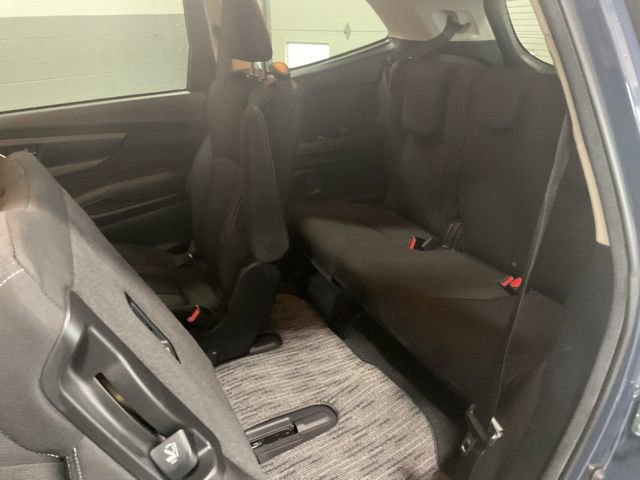 Used 2024 Subaru Ascent Premium w/ Convenience Package image 19