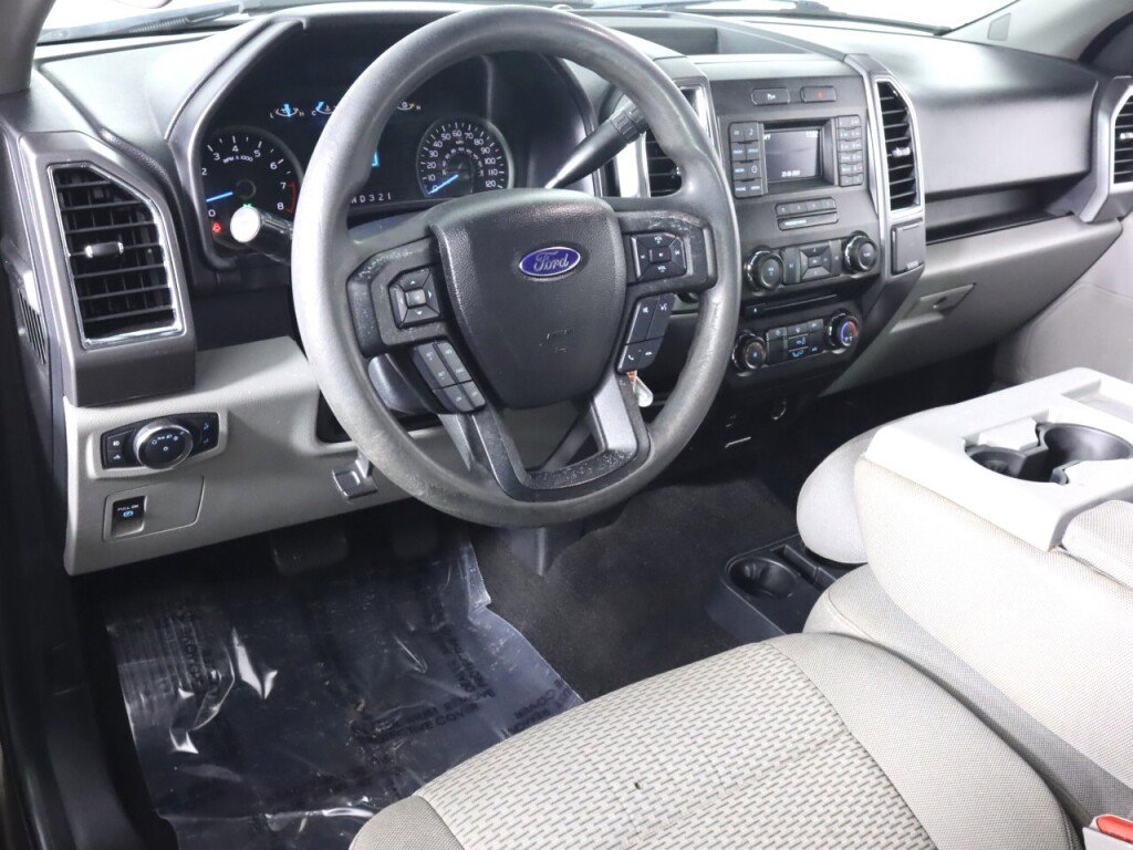 Used 2016 Ford F150 XLT w/ XTR Package image 9