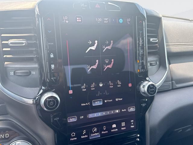 Used 2025 RAM 1500 Laramie AWD/4WD image 19