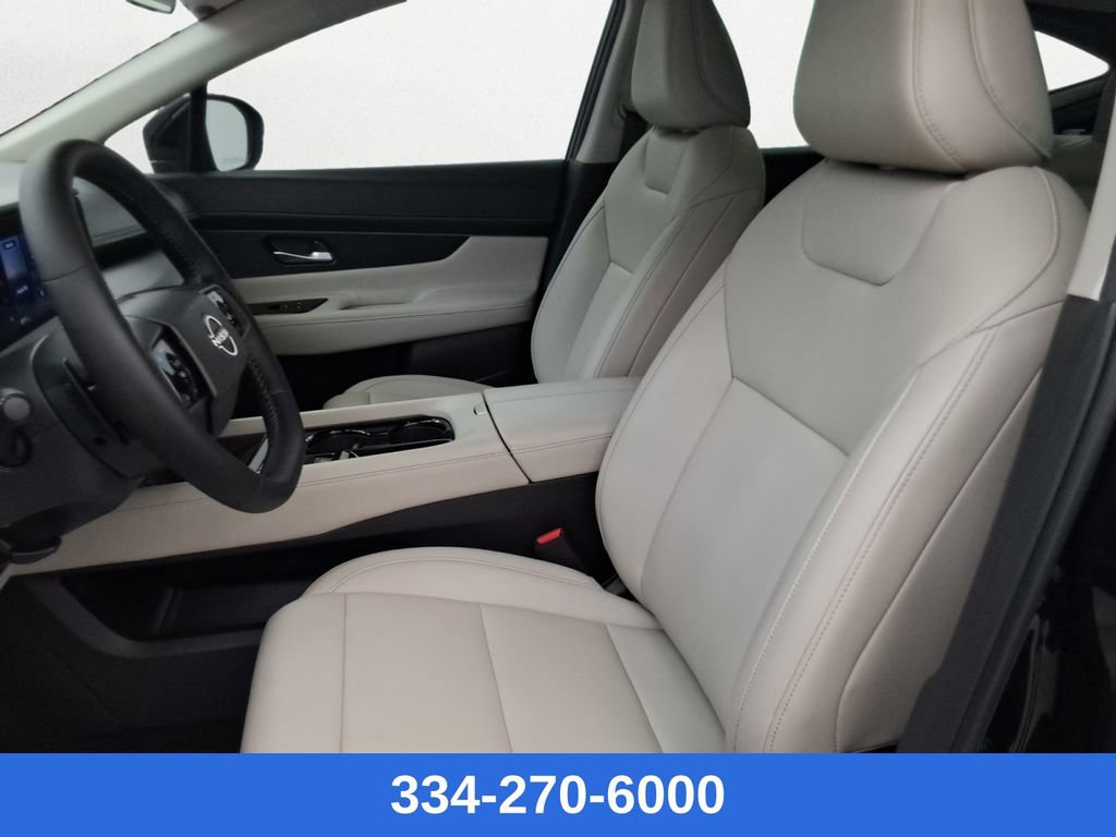 Used 2025 Nissan Murano SV image 12