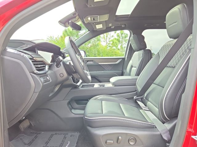 New 2026 GMC Acadia Denali w/ Super Cruise Package image 18