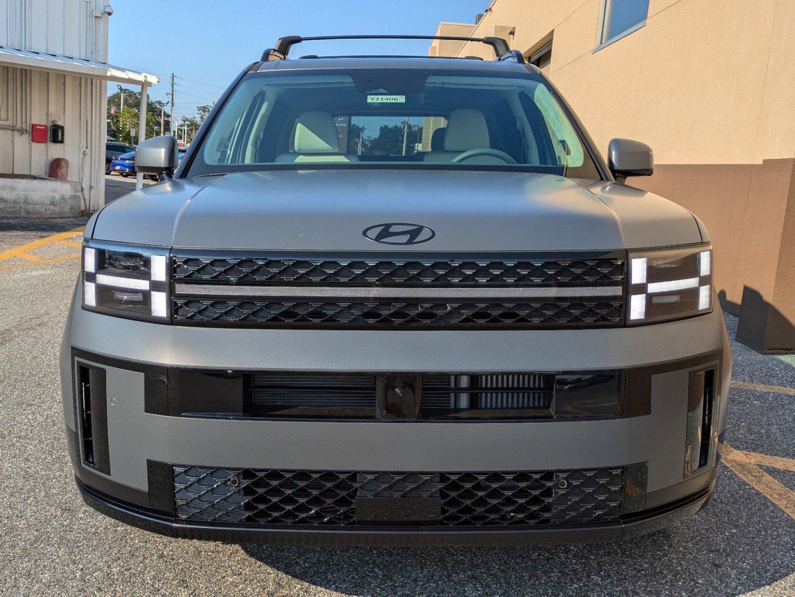 Used 2025 Hyundai Santa Fe Calligraphy image 9