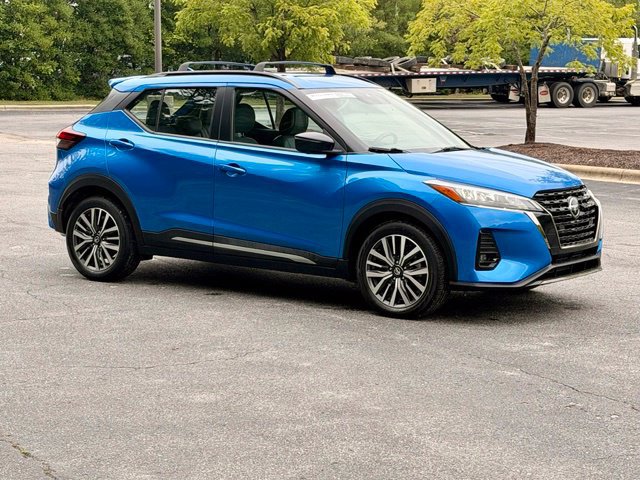 Used 2021 Nissan Kicks SR w/ SR Premium Package FWD image 10