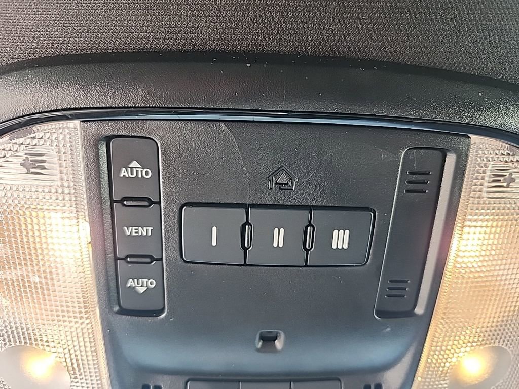 Certified 2024 Dodge Durango GT image 37