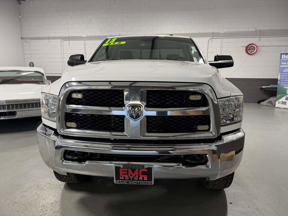 Used 2013 RAM 2500 Tradesman w/ Chrome Appearance Group AWD/4WD image 8