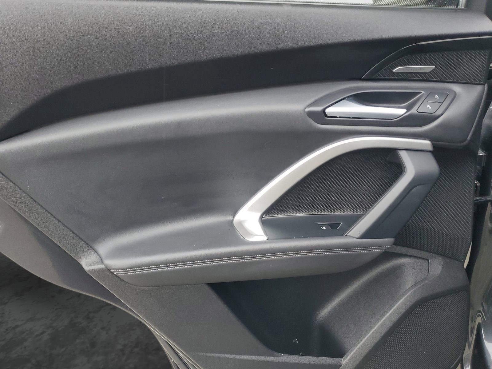 Used 2025 Audi Q5 Premium Plus w/ Premium Plus image 16