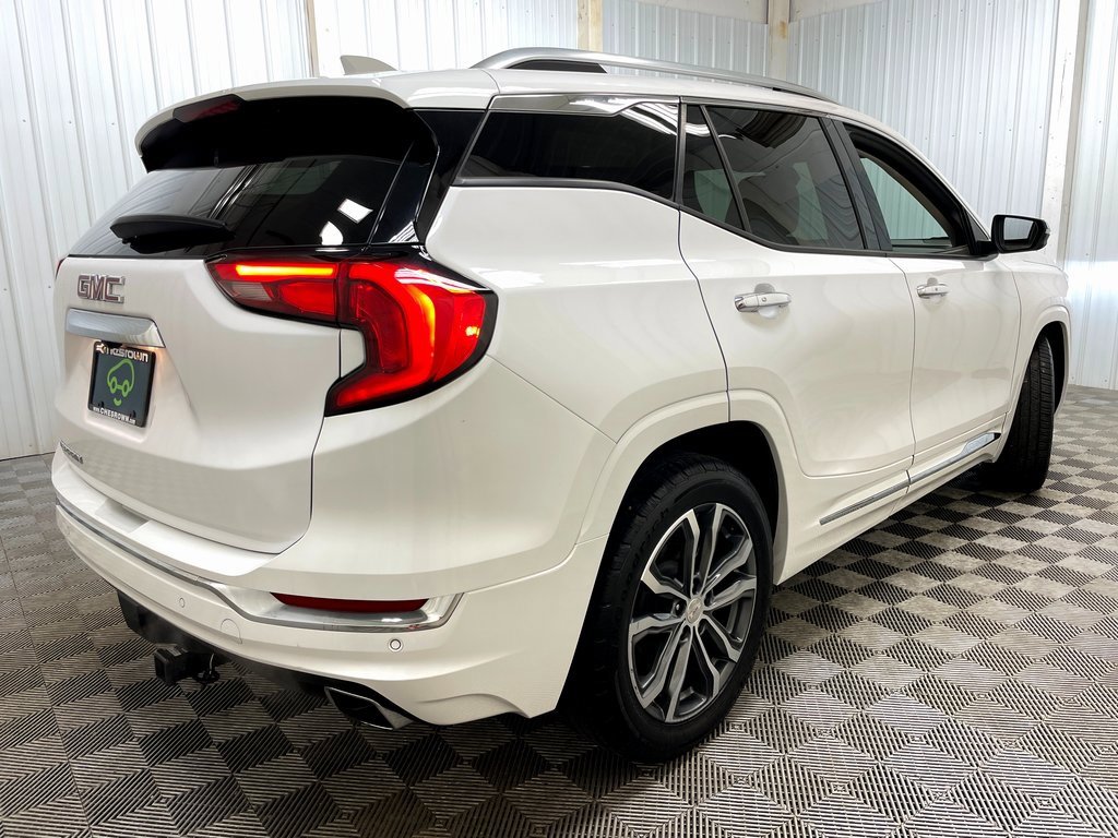 Certified 2019 GMC Terrain Denali w/ Advanced Safety Package image 23