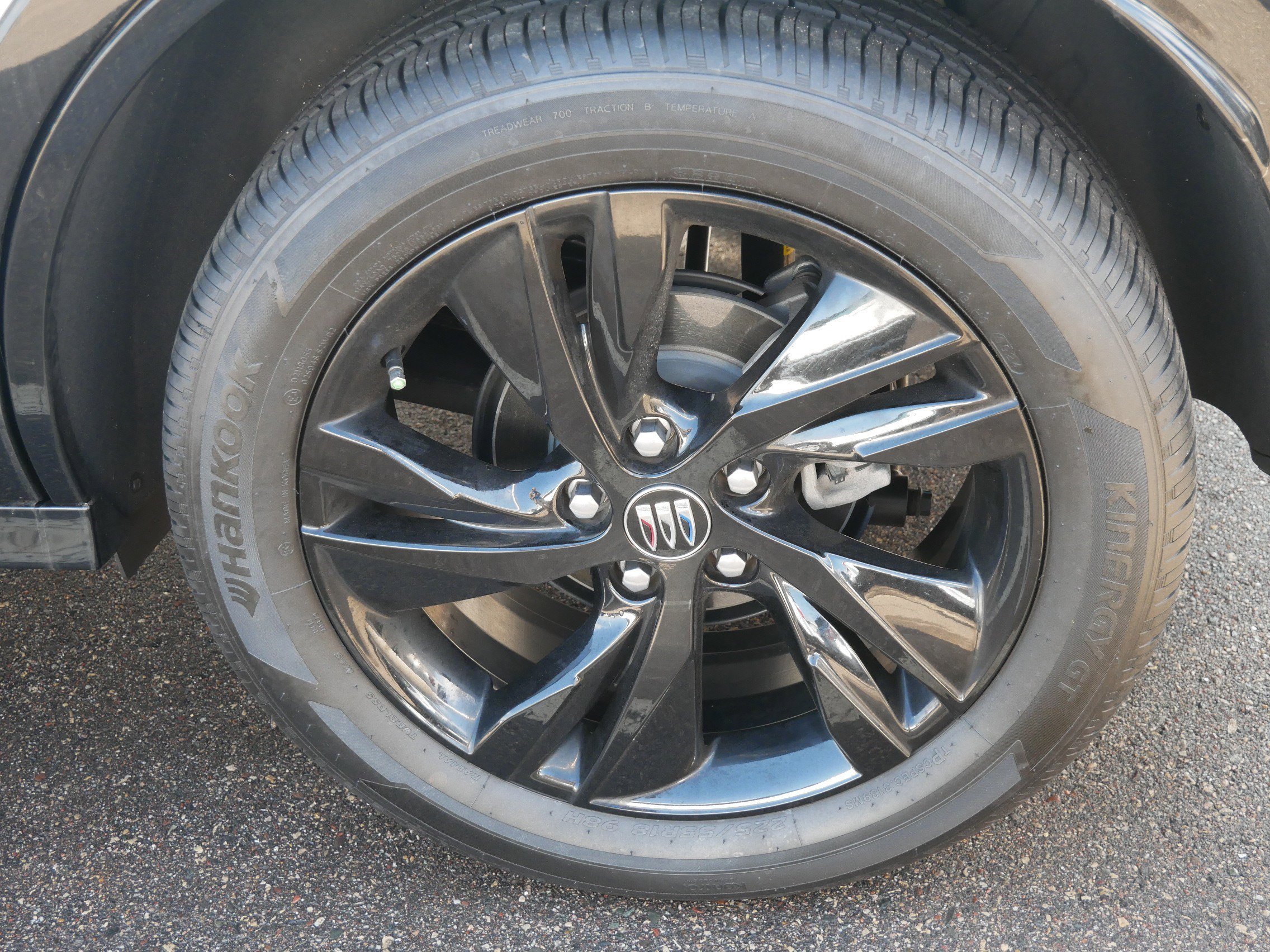 Used 2024 Buick Encore GX Sport Touring image 5