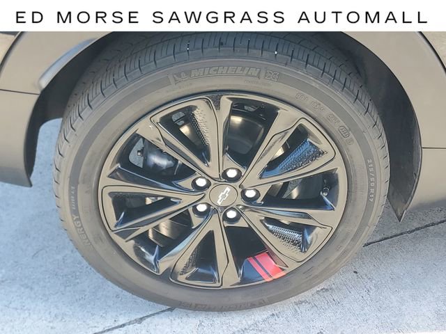 Used 2023 Chevrolet Bolt EUV LT w/ Convenience Package image 7