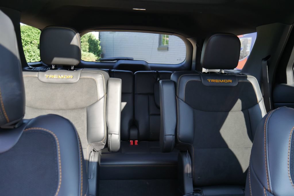 Used 2026 Ford Explorer Tremor w/ Tremor Ultimate Package AWD/4WD image 16