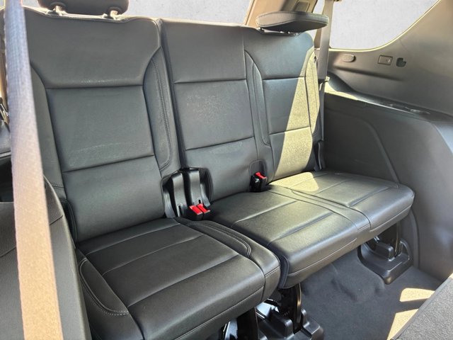 Used 2024 Chevrolet Tahoe Z71 AWD/4WD image 19