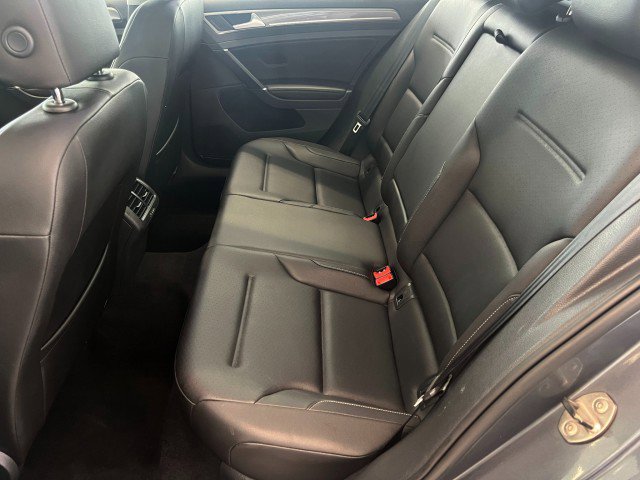 Used 2017 Volkswagen Golf SE AWD/4WD image 33