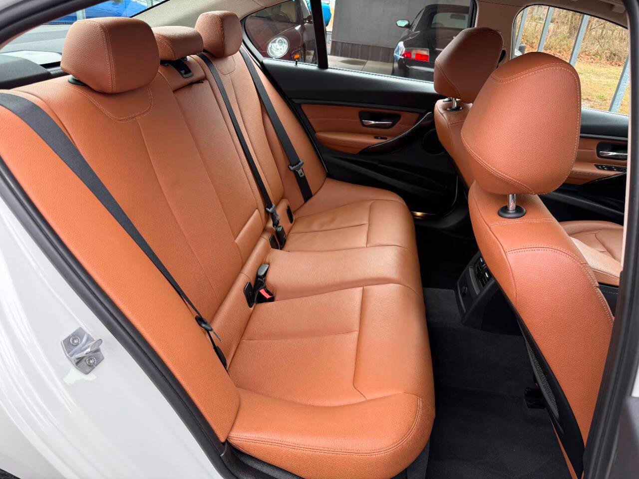 Used 2014 BMW 328i Sedan RWD image 36