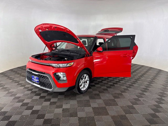 Used 2022 Kia Soul LX w/ Technology Package FWD image 12