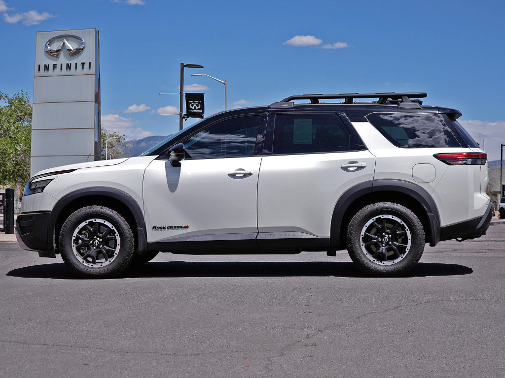 Used 2024 Nissan Pathfinder Rock Creek AWD/4WD image 7