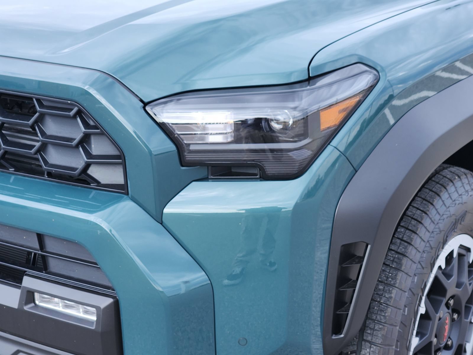 New 2026 Toyota 4Runner TRD Off-Road Premium w/ Tow Technology Package AWD/4WD image 10
