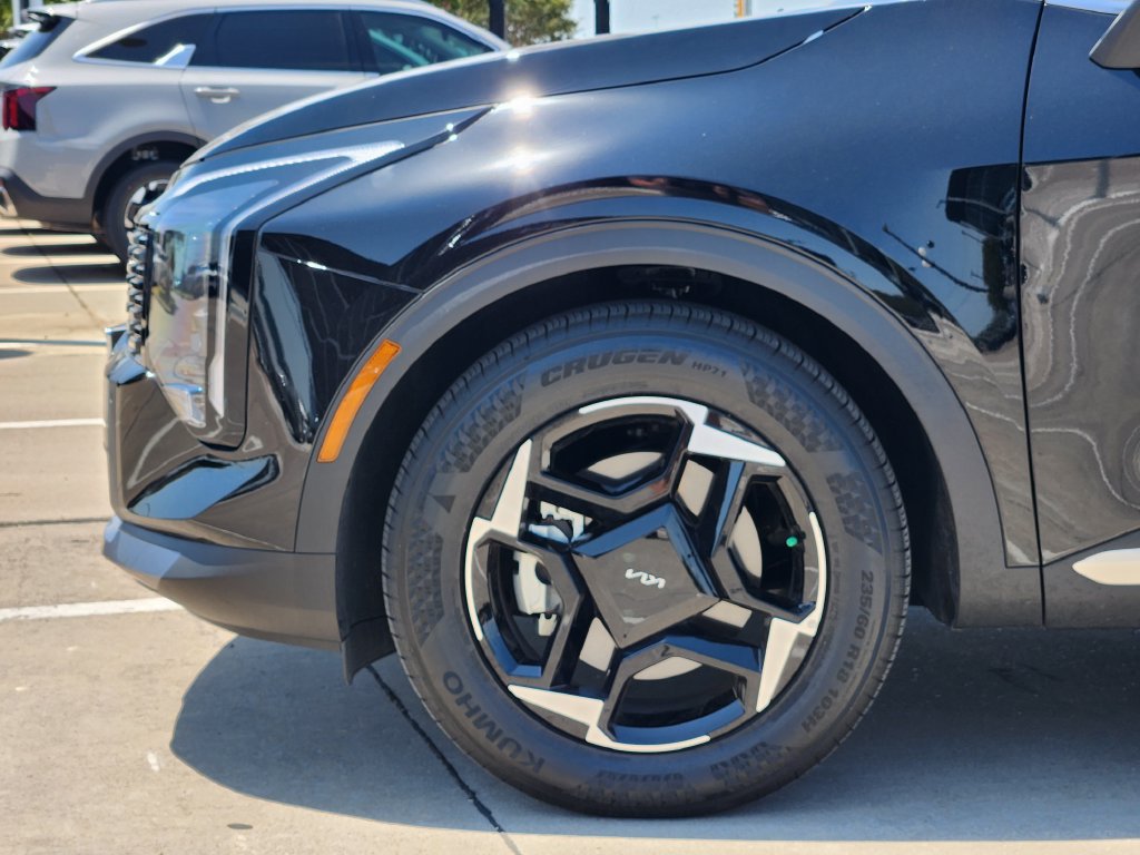 New 2026 Kia Sportage EX FWD image 5