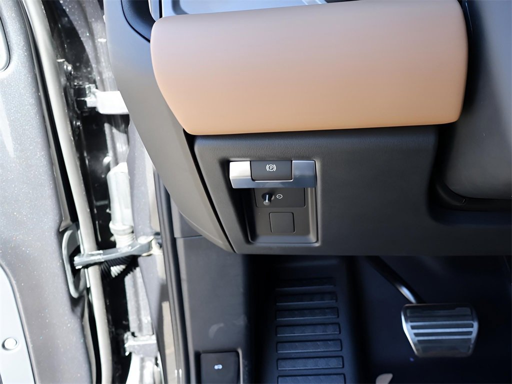 New 2026 Land Rover Defender 130 V8 image 35