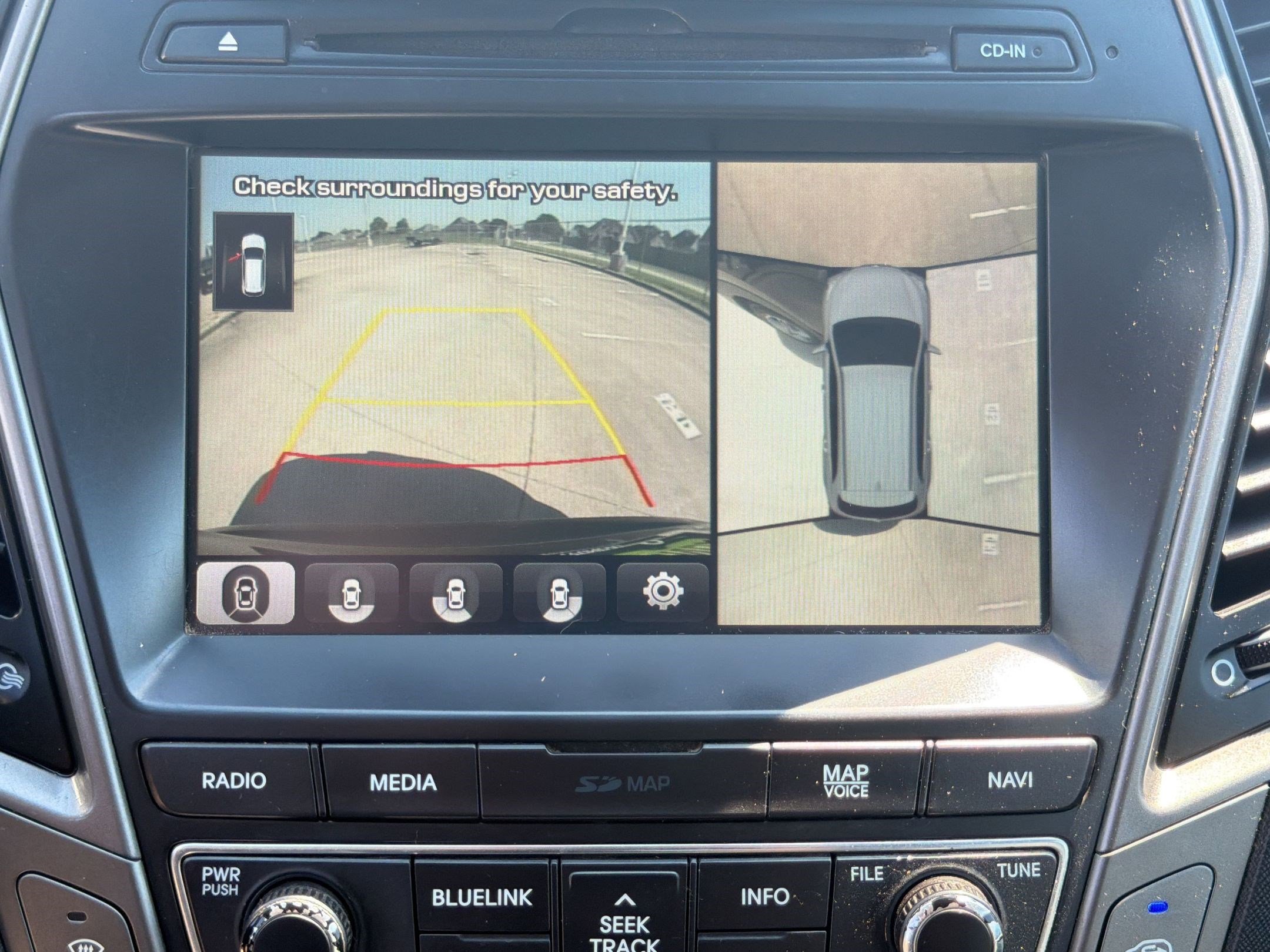 Used 2018 Hyundai Santa Fe Limited FWD image 25