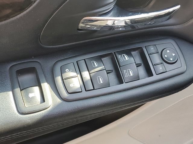 Used 2016 Dodge Grand Caravan SE w/ Quick Order Package 29E SE FWD image 15