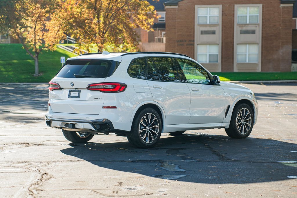 Used 2020 BMW X5 xDrive40i w/ M Sport Package image 5