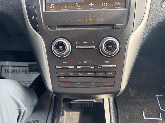 Used 2017 Lincoln MKC Select w/ Select Plus Package image 13