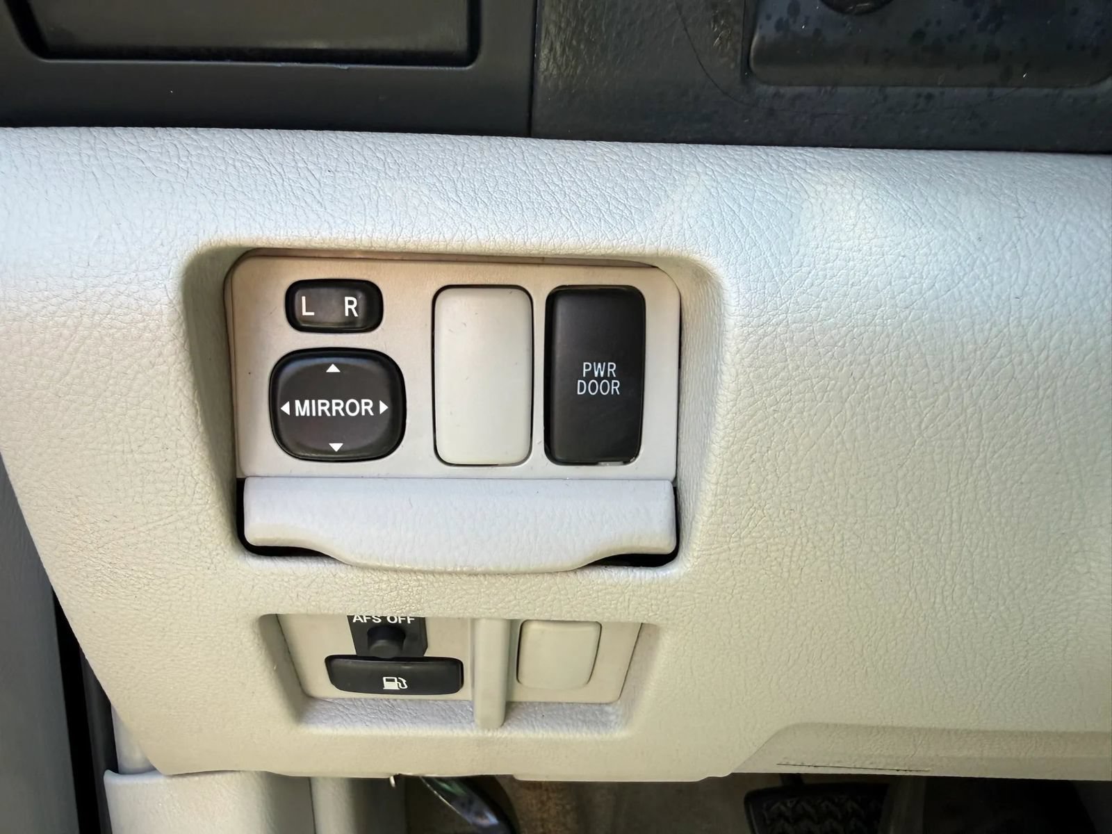 Used 2006 Lexus RX 400h AWD image 24