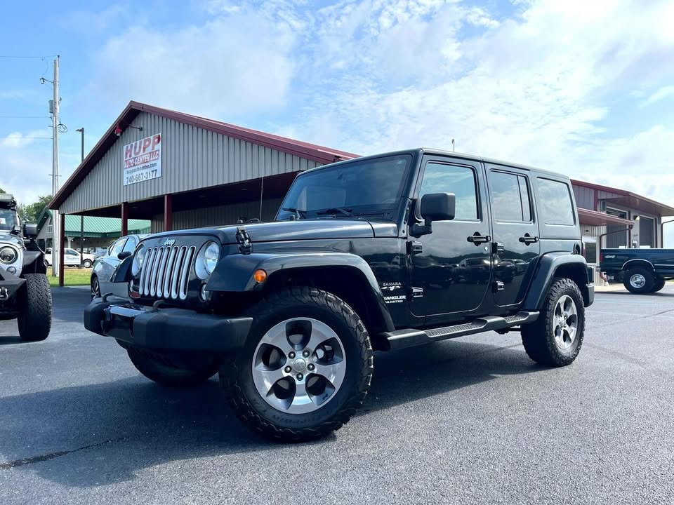 Used 2016 Jeep Wrangler Unlimited Sahara w/ Connectivity Group