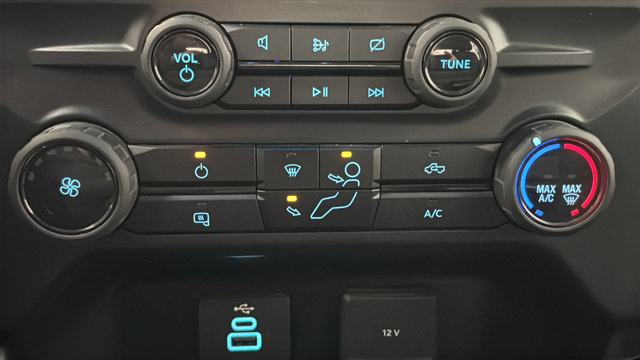 Used 2023 Ford F250 XL AWD/4WD image 17