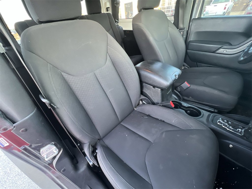 Used 2018 Jeep Wrangler Sport image 28