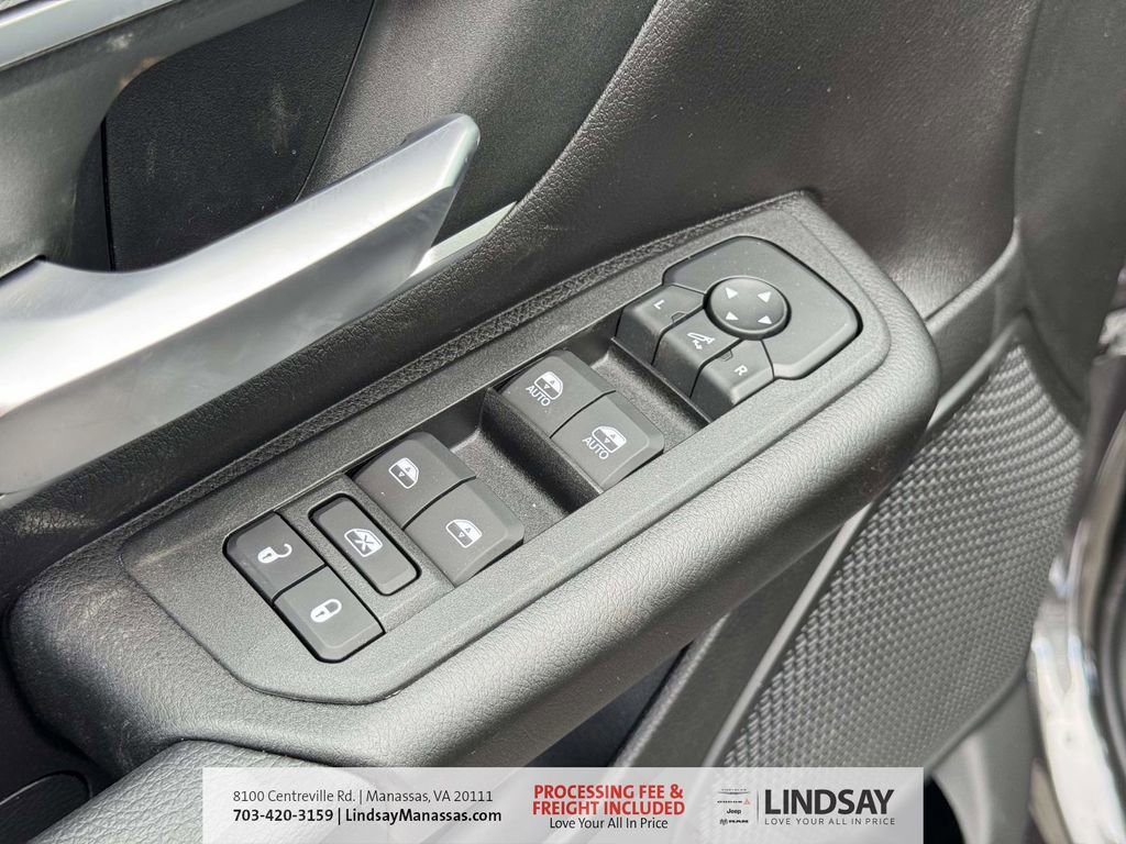 New 2026 RAM 1500 4x4 Crew Cab image 27