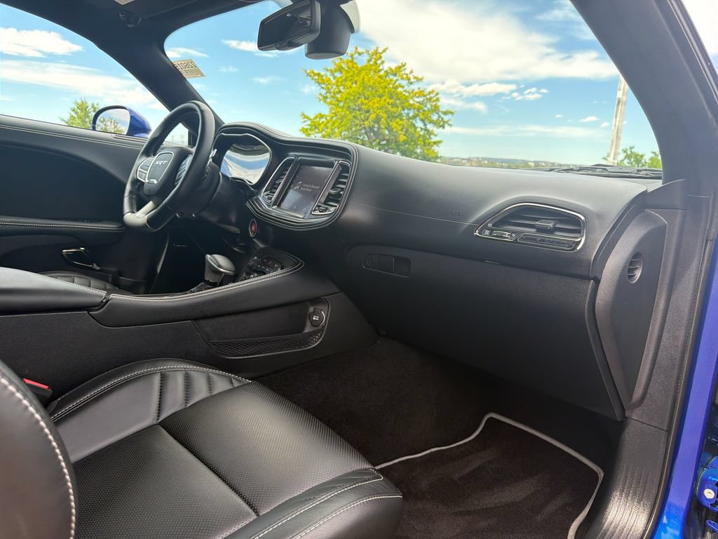 Used 2022 Dodge Challenger SRT Hellcat RWD image 36