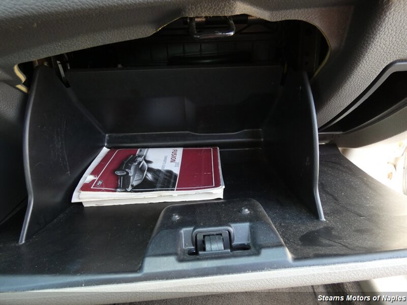 Used 2012 Ford Fusion SE FWD image 47
