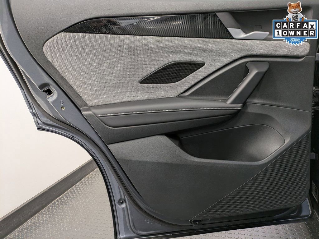 Used 2025 Volkswagen Tiguan S image 23