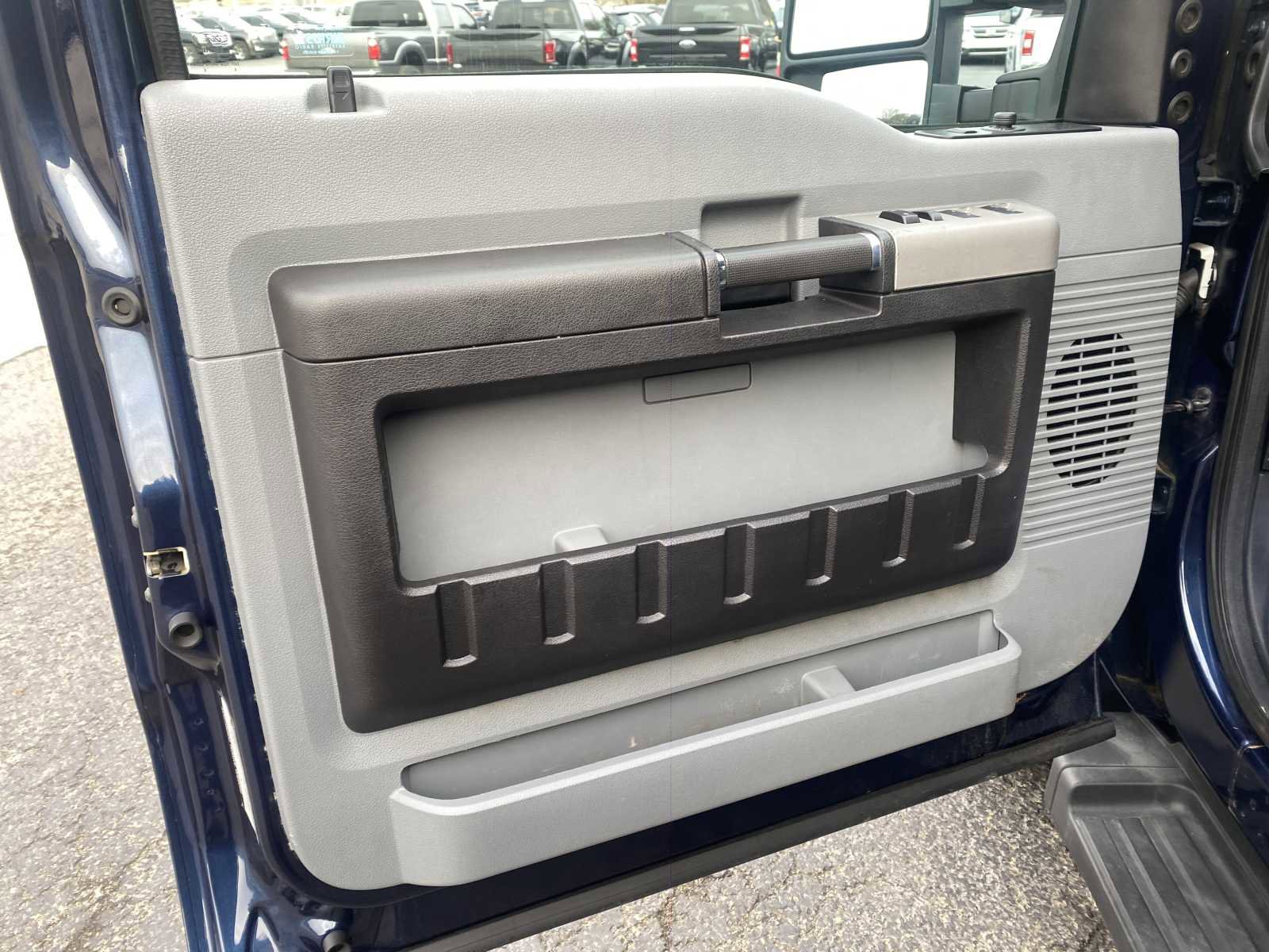 Used 2015 Ford F250 XLT w/ XLT Value Package image 33