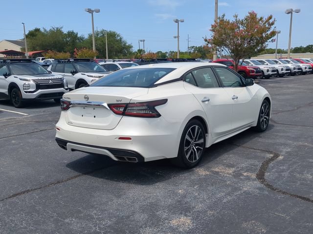 Used 2023 Nissan Maxima SV w/ Floor Mat Group FWD image 5