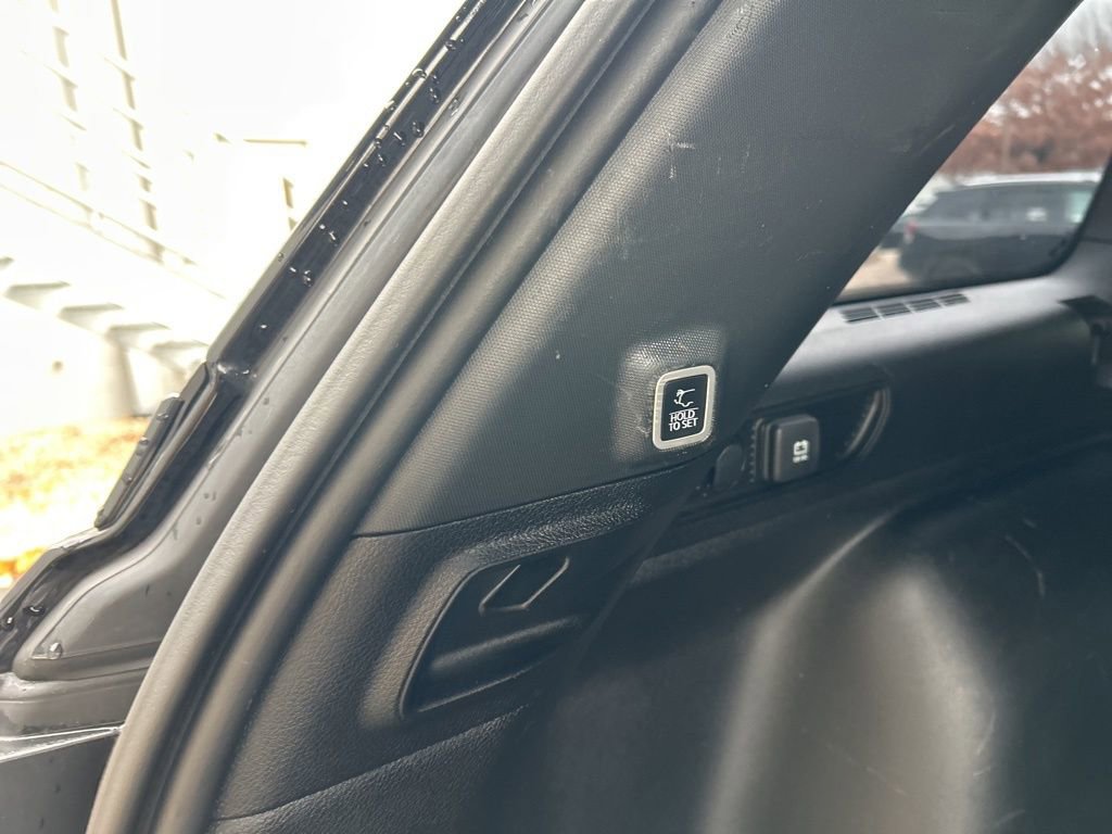 Used 2022 Jeep Grand Cherokee Altitude image 31