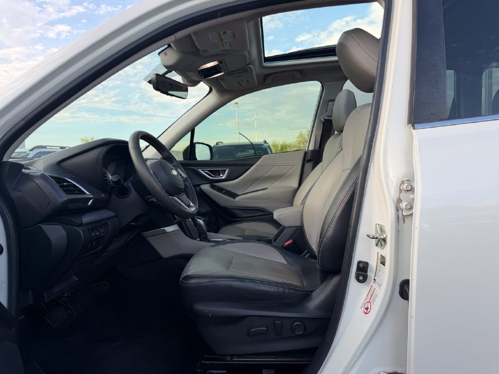 Used 2019 Subaru Forester Limited AWD/4WD image 5
