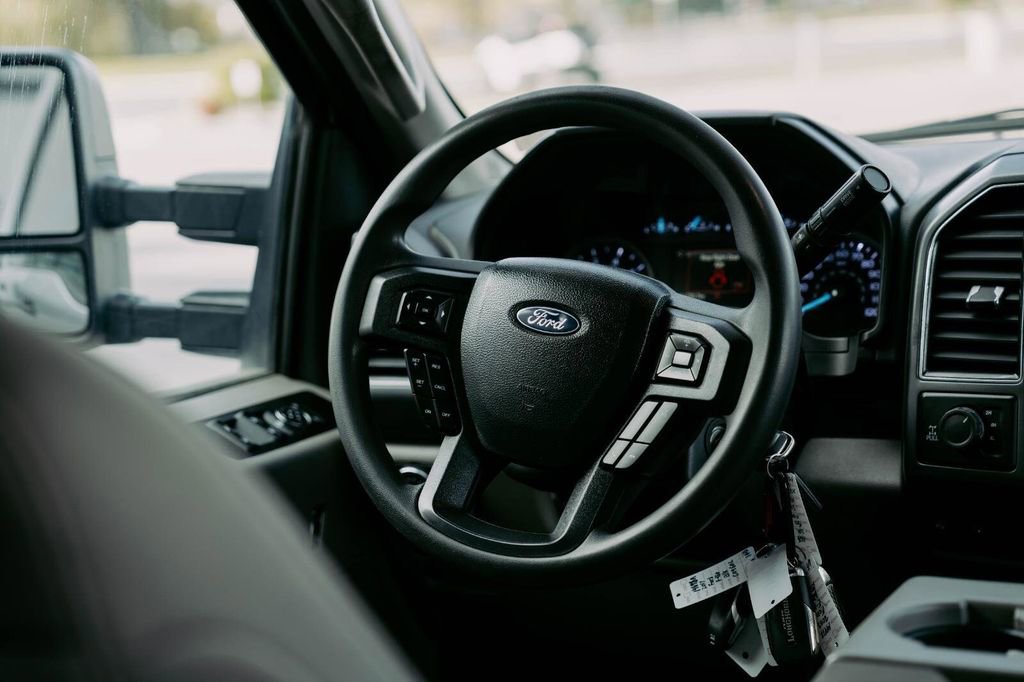 Used 2022 Ford F350 XLT image 12