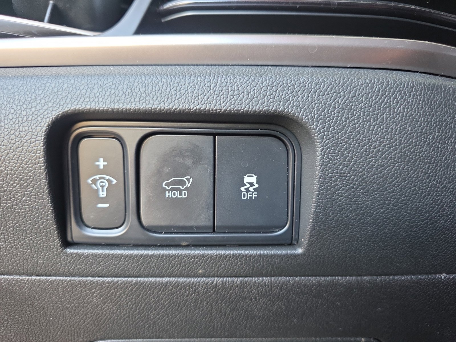 Certified 2024 Kia Sorento EX w/ Panoramic Sunroof Package image 24