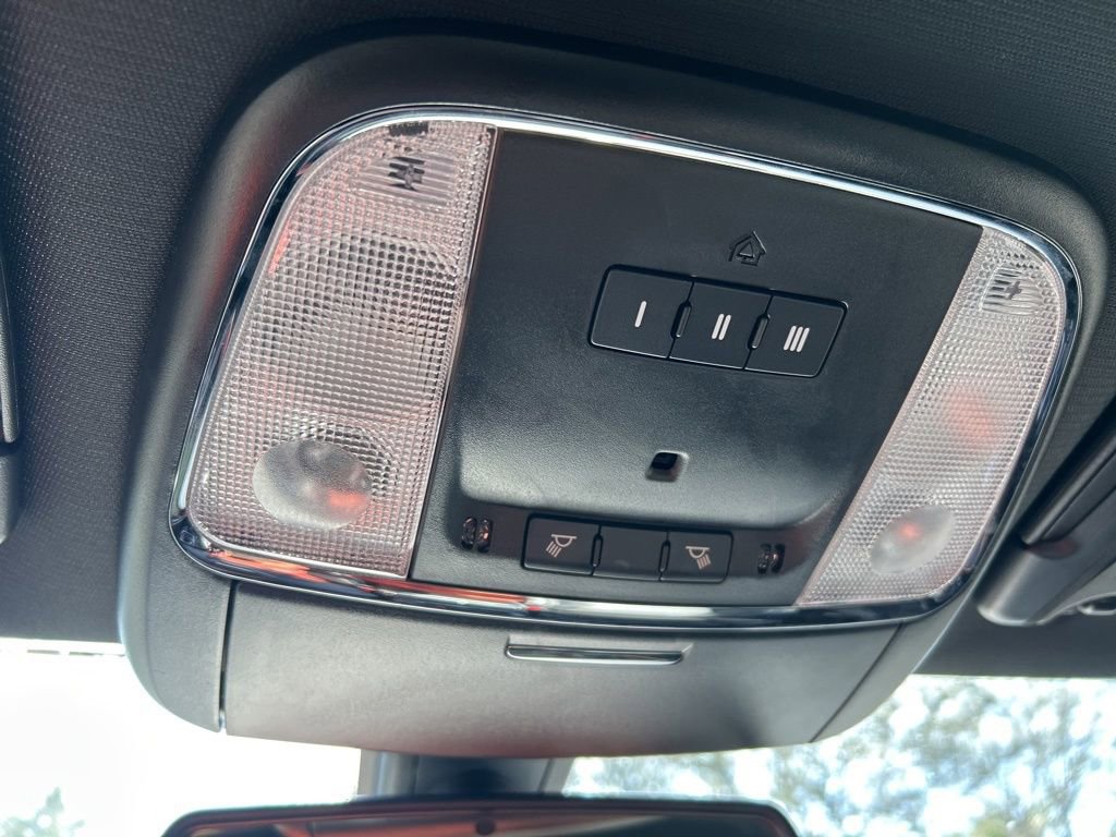 Used 2023 Dodge Charger SRT Hellcat w/ Harman/Kardon Audio Group image 48