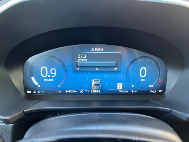 Used 2025 Ford Escape Platinum AWD/4WD image 6