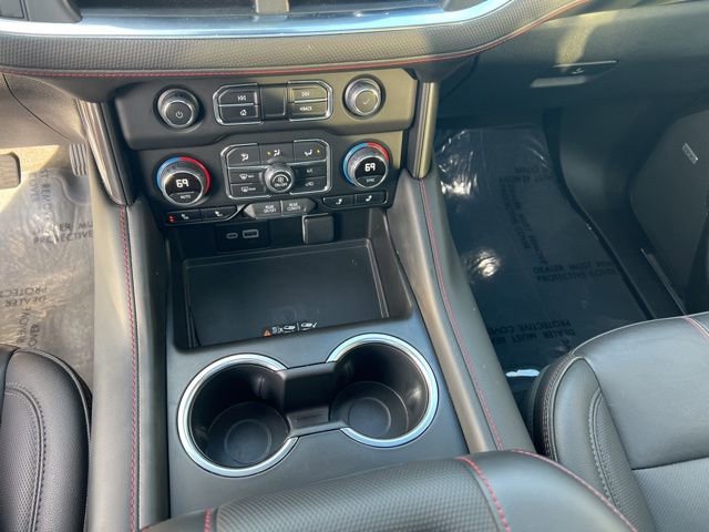 Used 2024 Chevrolet Suburban RST w/ Luxury Package image 21