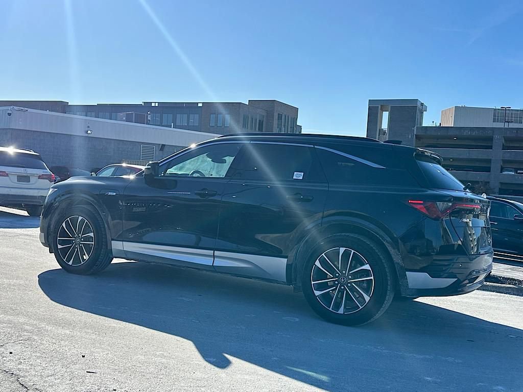 Certified 2024 Acura ZDX A-Spec image 6